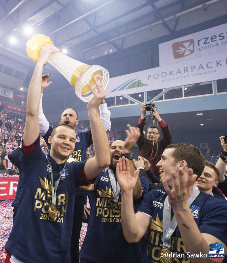 Coś się kończy, coś zaczyna… złotem :)